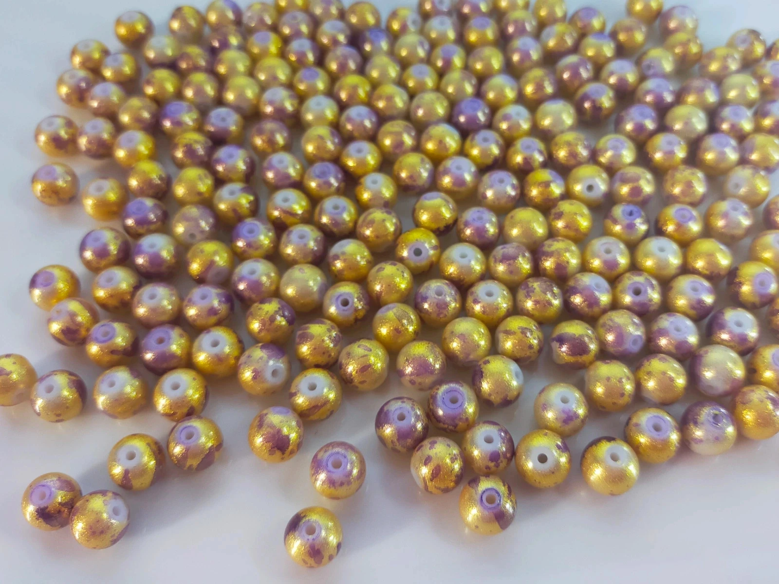 200 golden and purple 8mm glass beads lot no. 6621 – photo 2